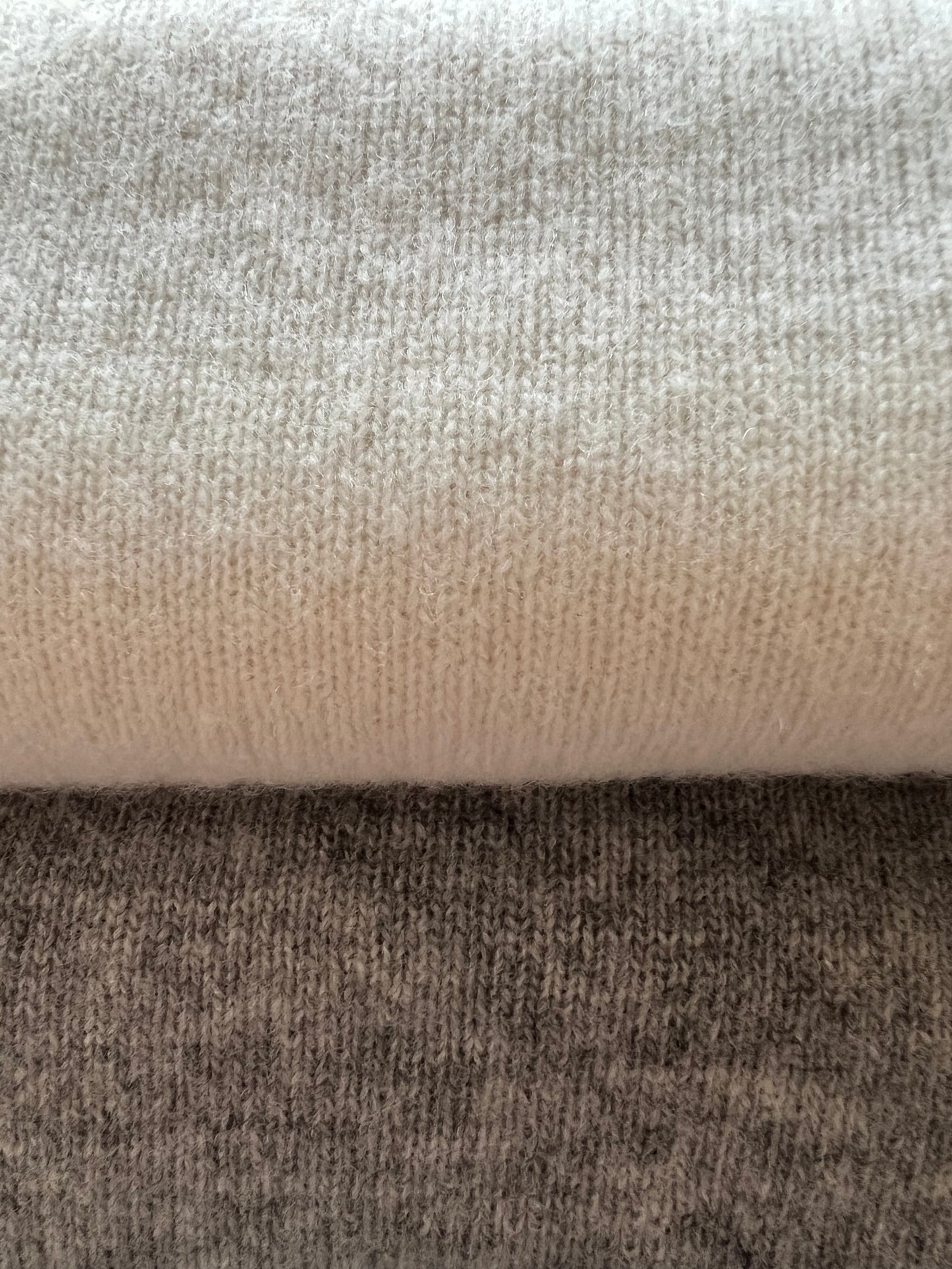 Turtle-neck Wool Top