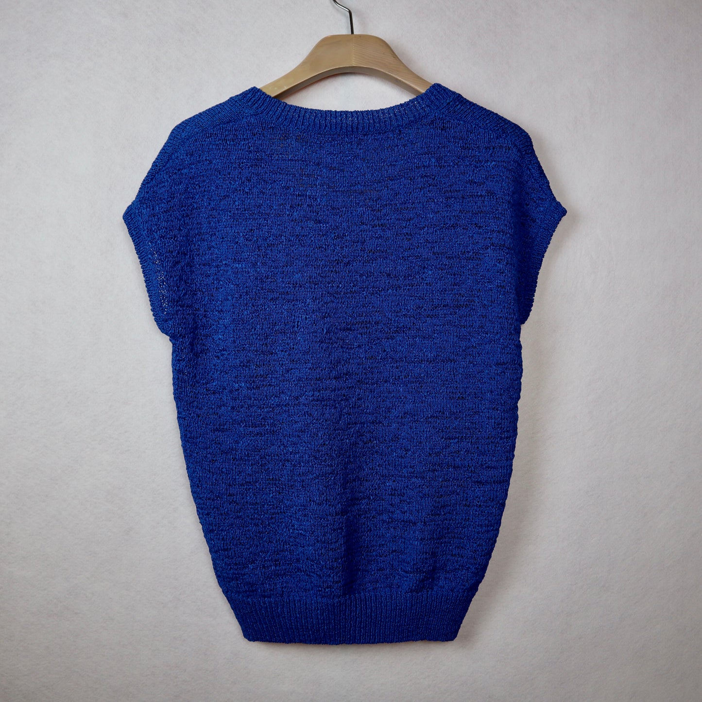 Blue Round-Neck Vest with Hole-Pattern