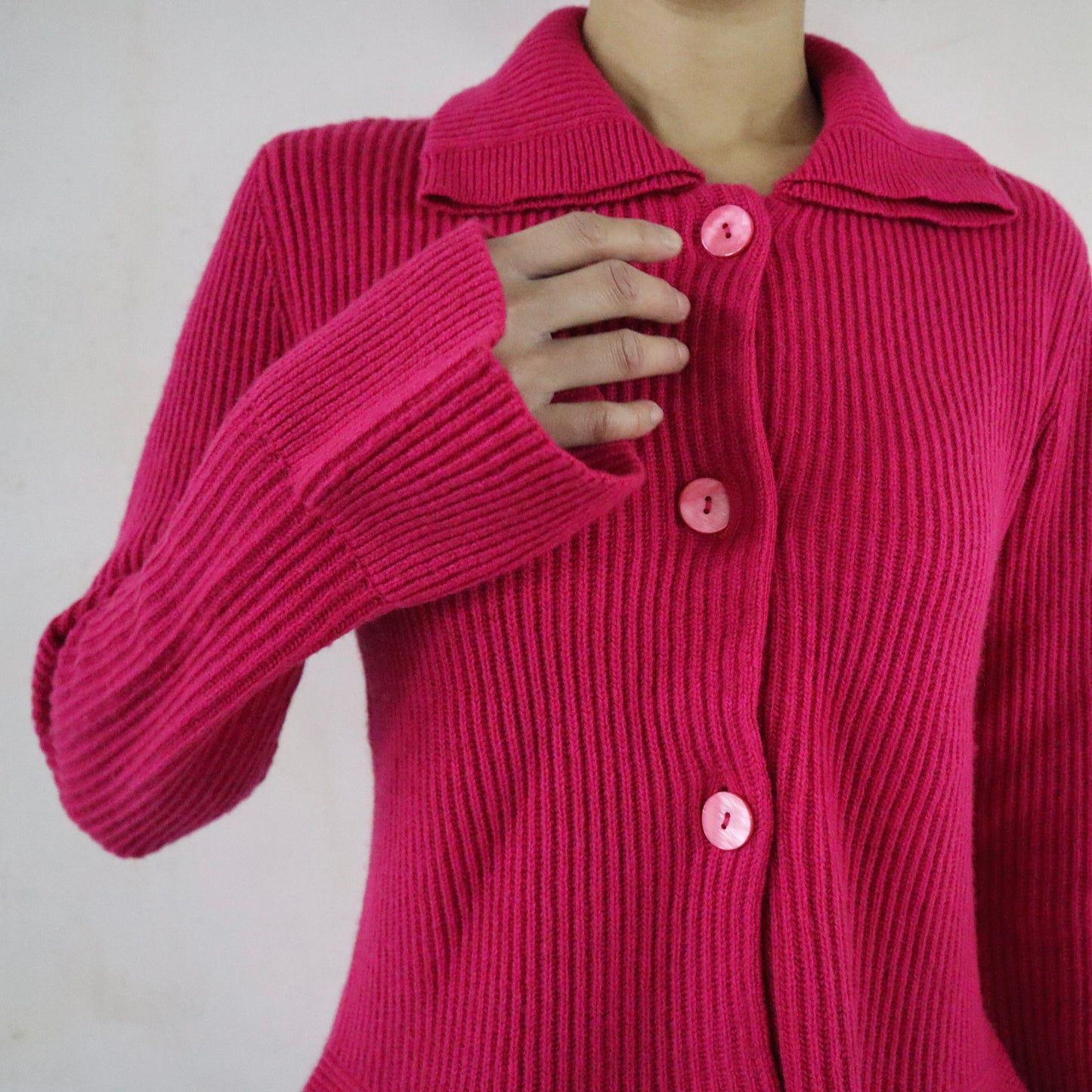 Red Pink Slim Fit Cardigan with Bell Shaped Sleeves