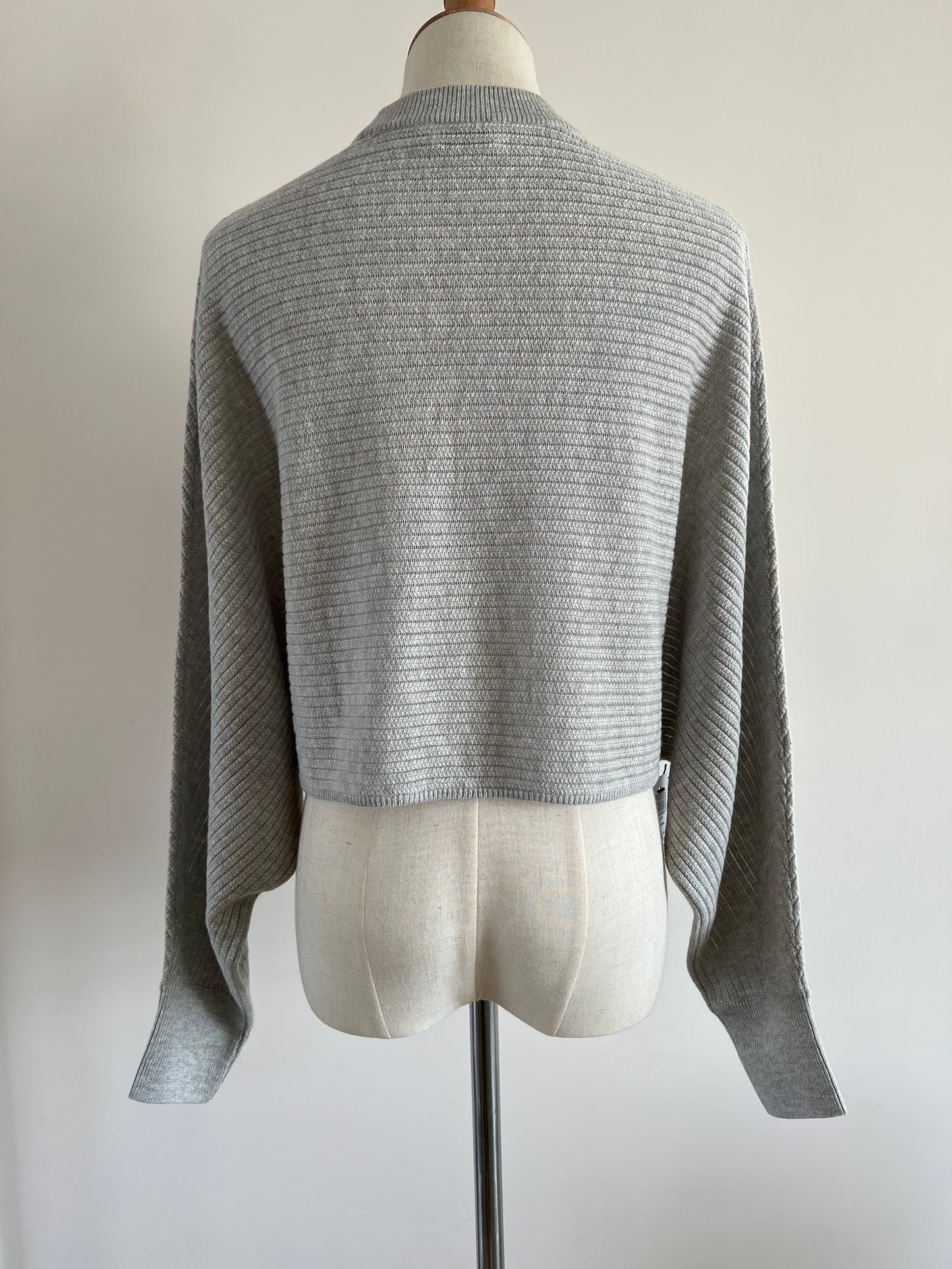 Lolan Sweater