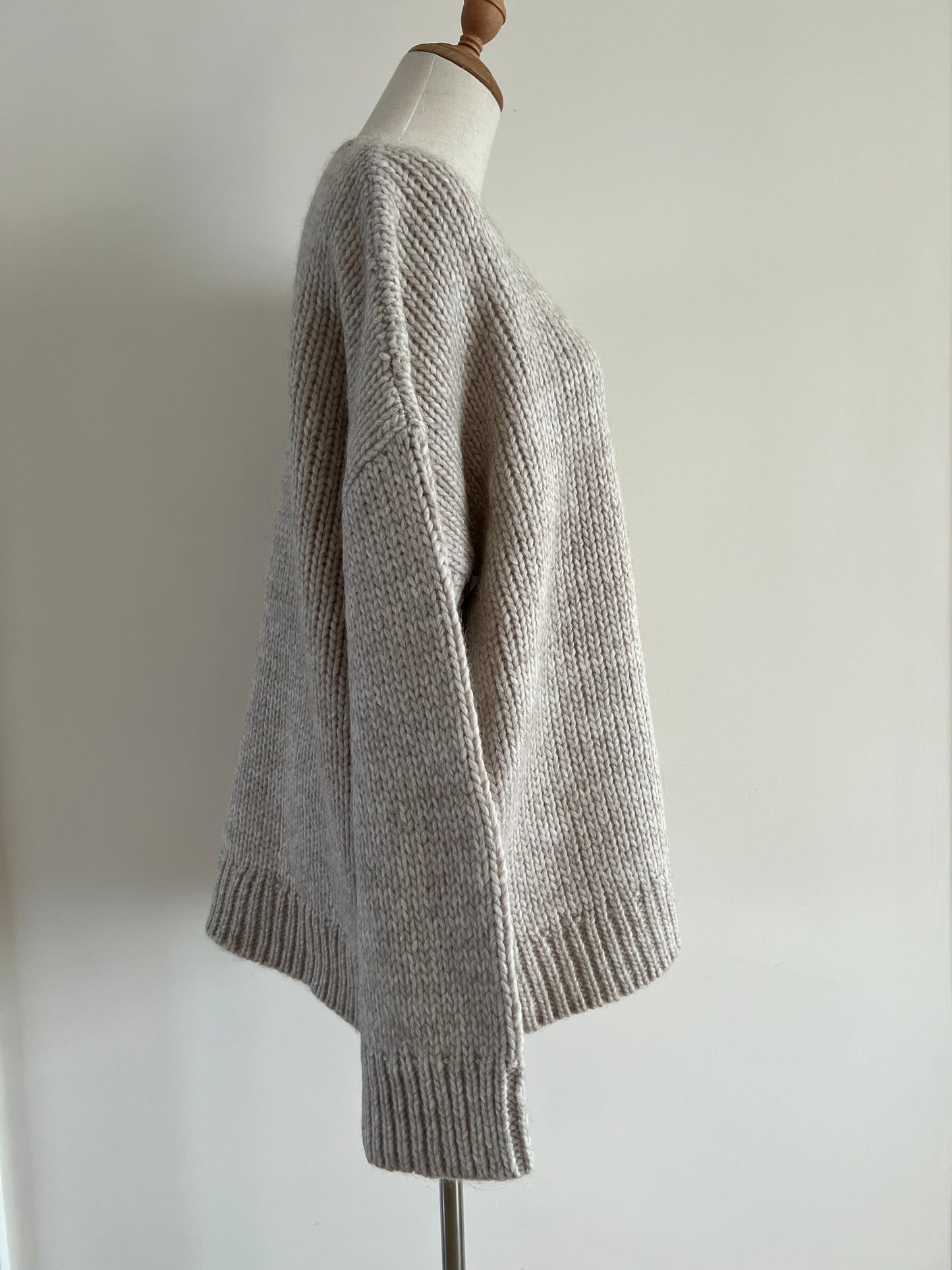 Follett Sweater (Oversized)