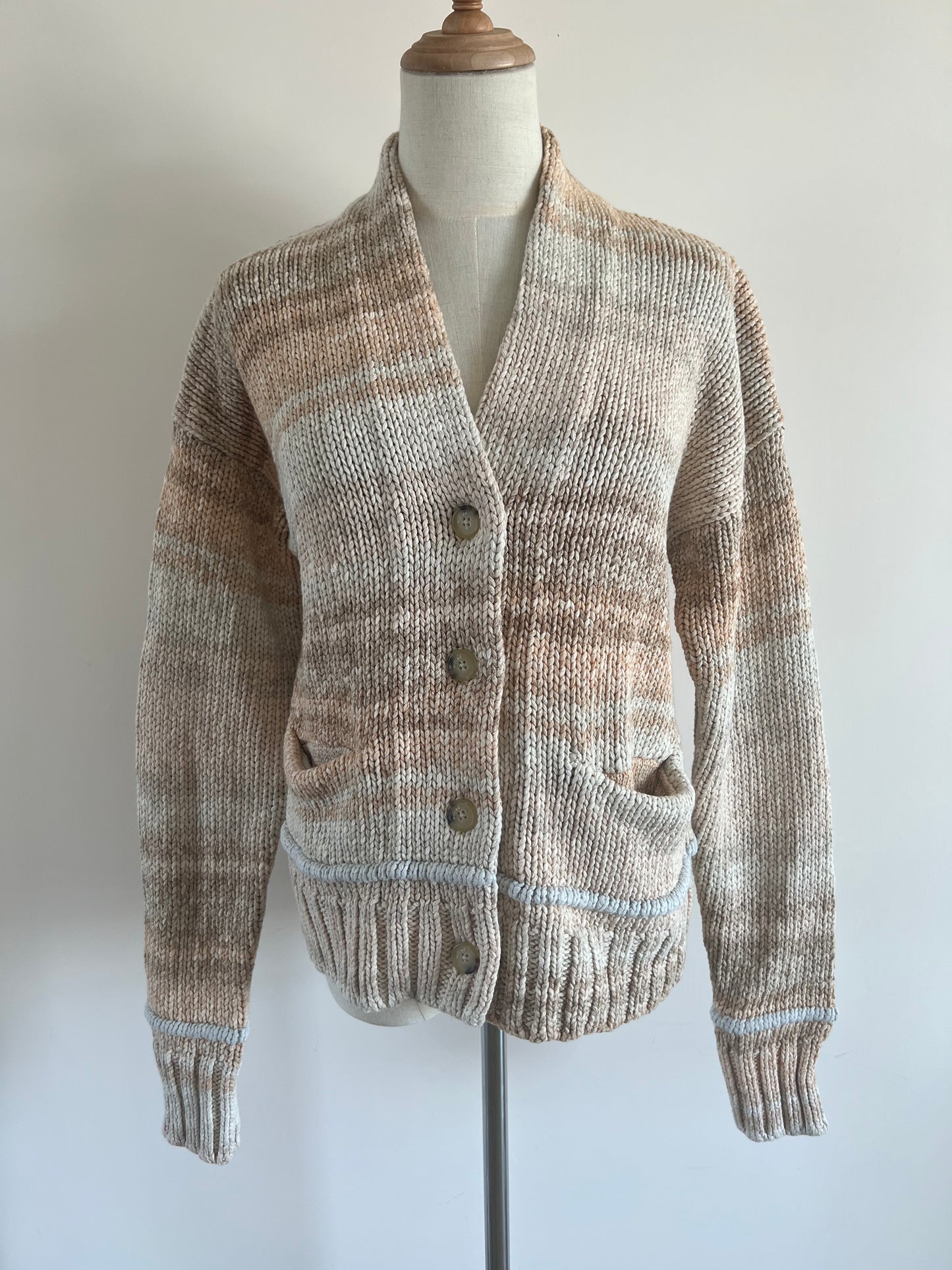 Hosk Cardigan