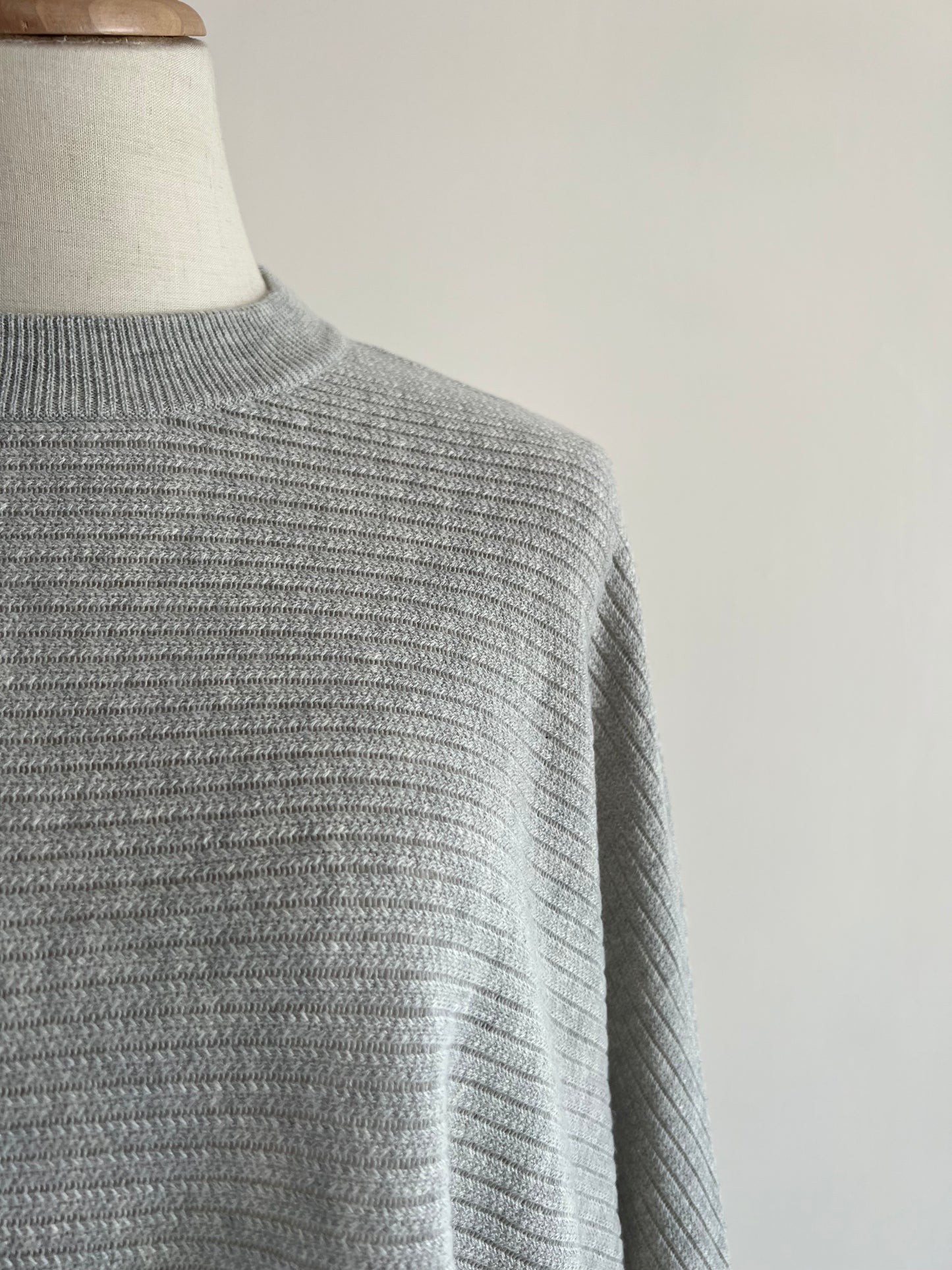 Lolan Sweater