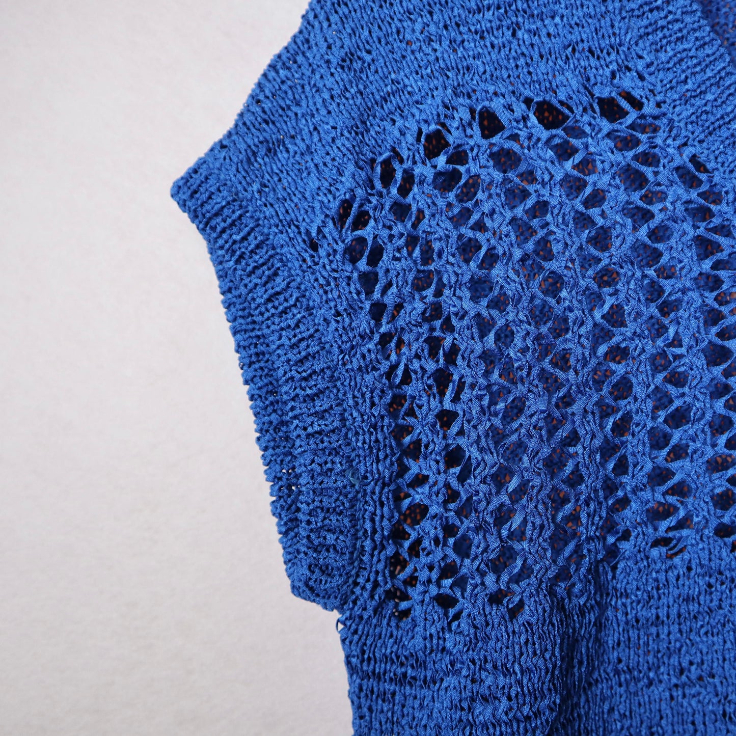 Blue Round-Neck Vest with Hole-Pattern