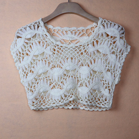 Handmade White Flower Sitich Crop Top