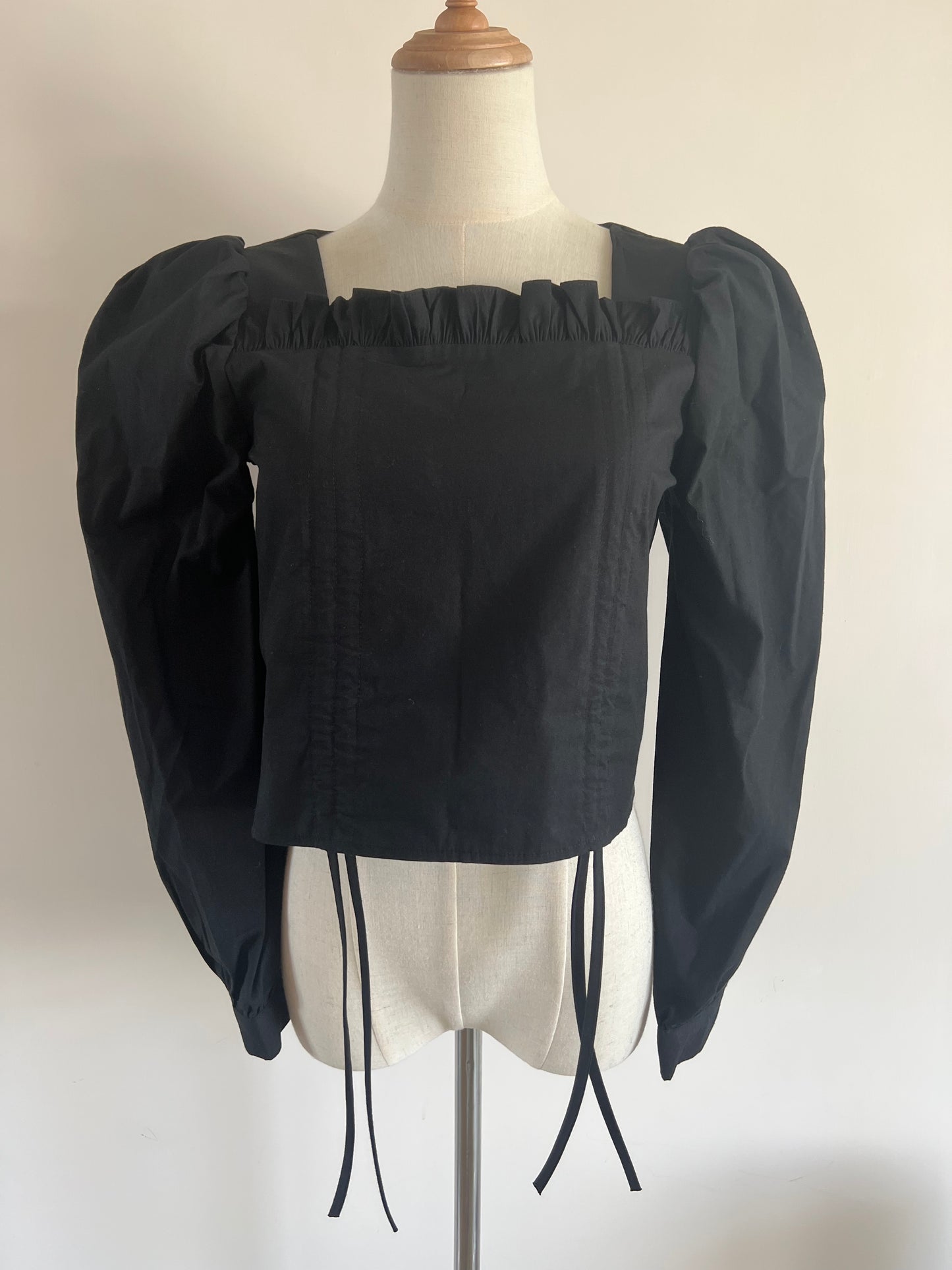 Crop Blouse with Straps