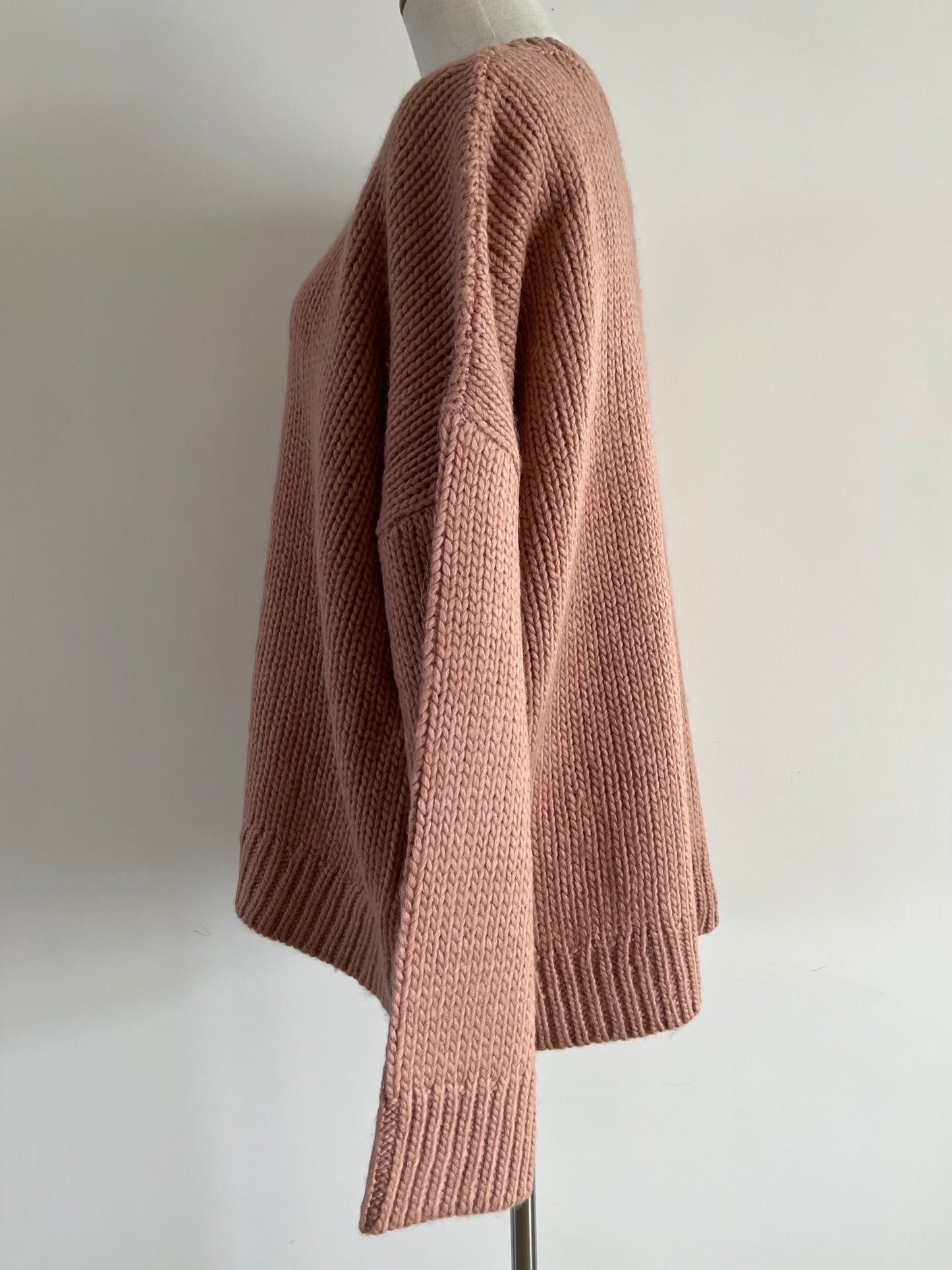 Follett Sweater (Oversized)