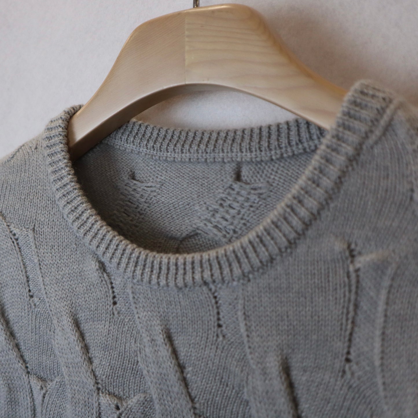 Light Grey Wavy-Patterned Sweater